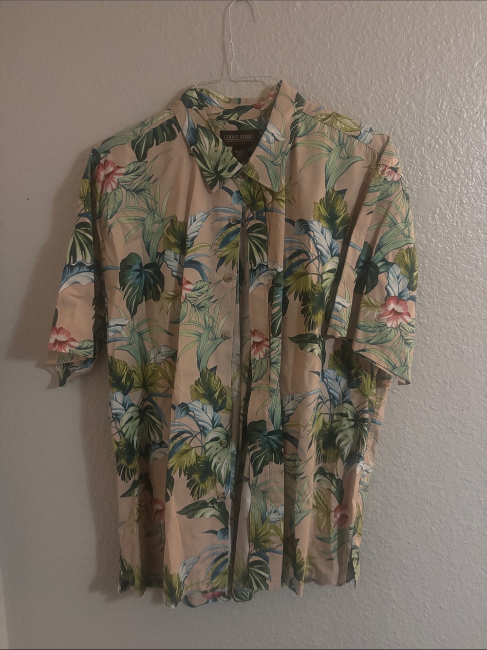 Men's Tropical Floral Button-Down Shirt - Beige/Green